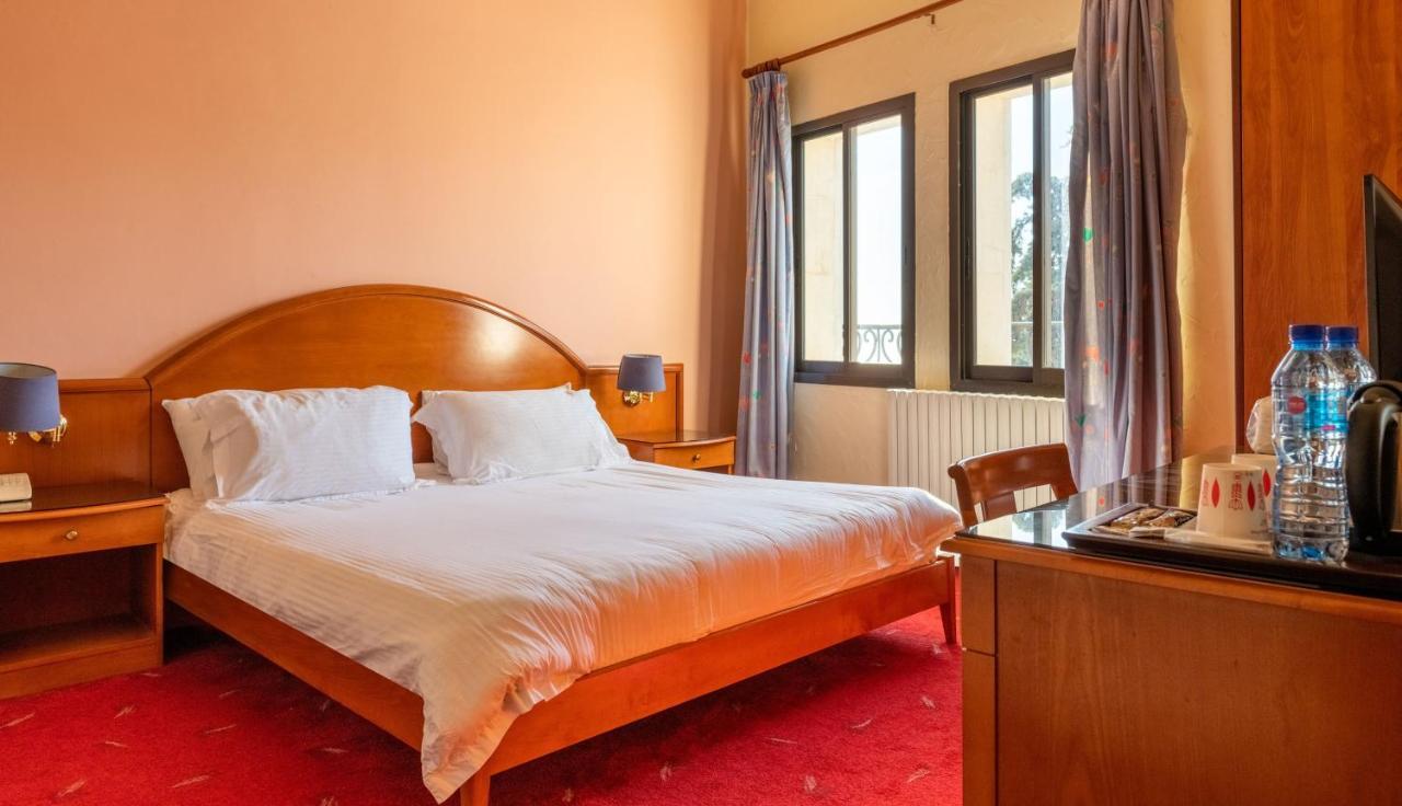 Rami Hotel Fālūghā Dış mekan fotoğraf